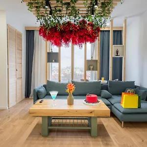  Apartament Jungle Escape - Luxe 1-br Haven In