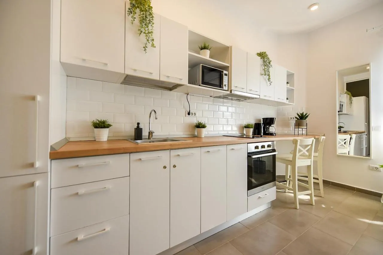 Apartament Classy Comfort - Chic Studio On Regina Elisabeta Bucureşti