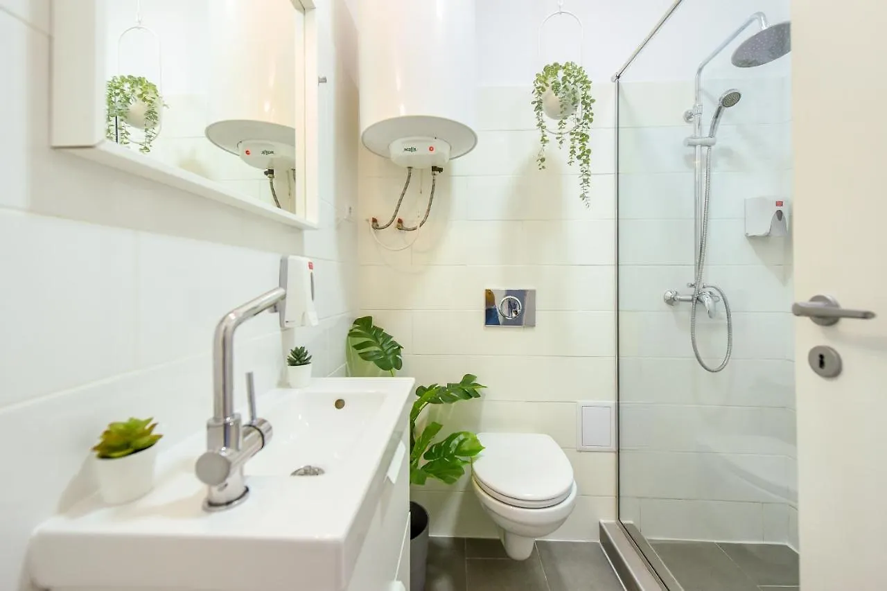Classy Comfort - Chic Studio On Regina Elisabeta Bucureşti România